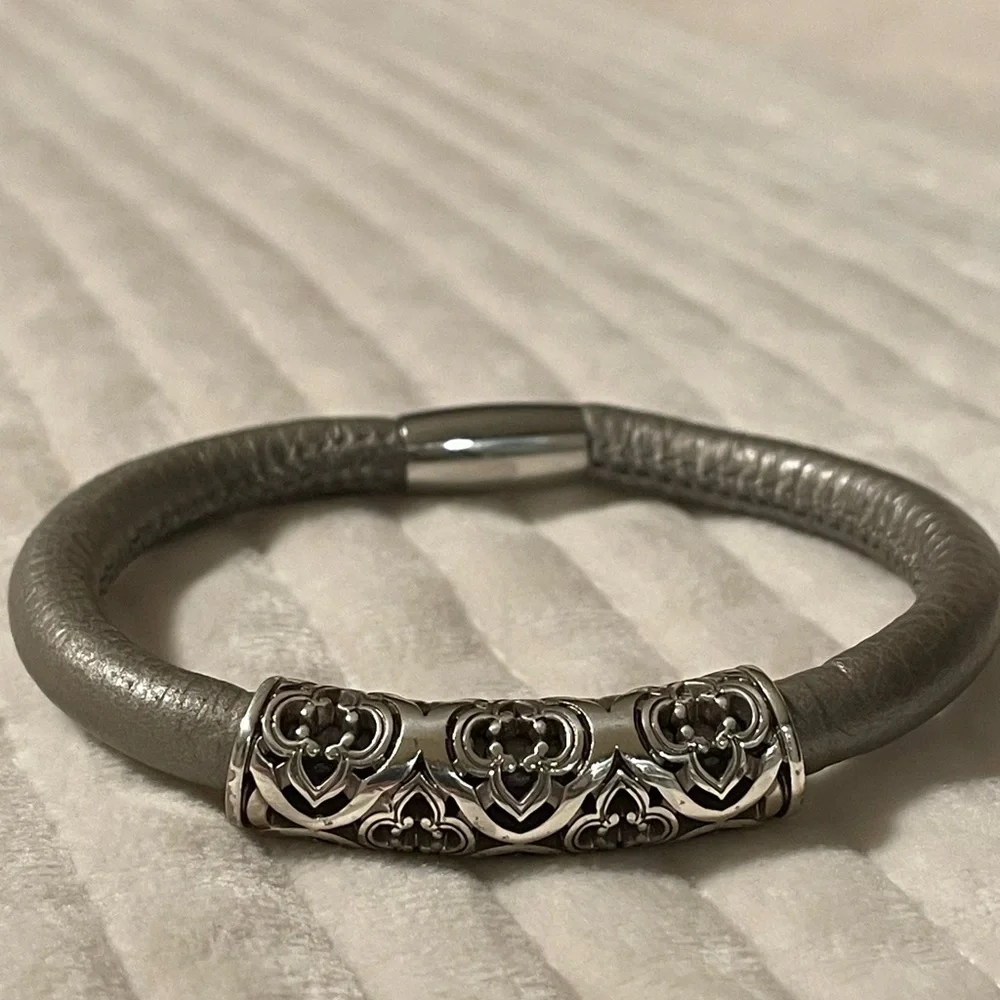 Brighton Taupe Leather Bracelet with Toledo long Bead - Picture 2 of 6